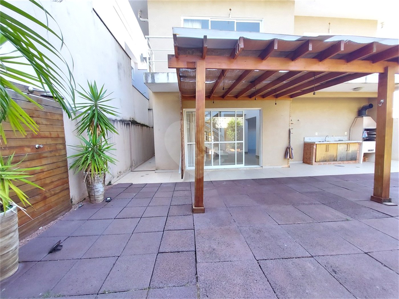 Casa à venda com 3 suítes no condomínio Villaggio Di Napoli Valinhos, Valinhos - SP