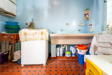 Sobrado à venda com 4 quartos, sendo 1 suíte,  em Vila Cruzeiro, São Paulo, SP