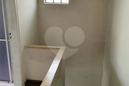 Sobrado para alugar com 3 quartos, sendo 1 suíte,  em Campo Belo, São Paulo, SP