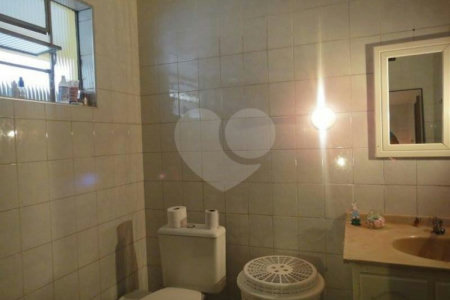 Casa à venda com 3 quartos, sendo 2 suítes, em Jardim Taboão, São Paulo, SP