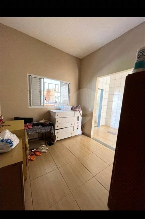 Casa à venda com 5 quartos, sendo 3 suítes,  em Jardim Novo Aeroporto, Três Lagoas, MS