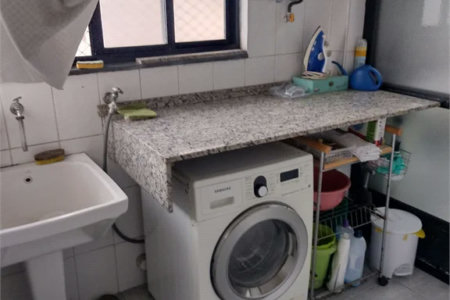 Apartamento à venda com 3 suítes em Vila Suzana, São Paulo, SP