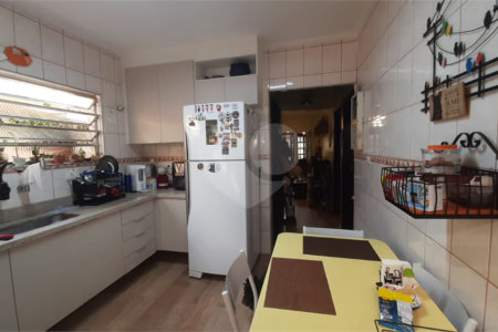Casa à venda com 2 quartos em Vila Rosália, Guarulhos, SP
