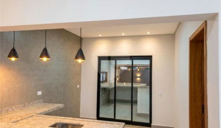 Casa Térrea à venda com 3 quartos, sendo 2 suítes, em Recanto das Primaveras I, Boituva, SP