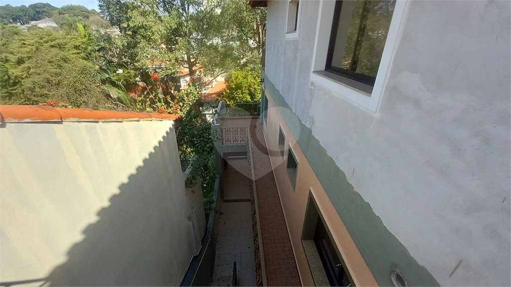 Sobrado à venda com 4 quartos, sendo 2 suítes, em Tremembé, São Paulo, SP