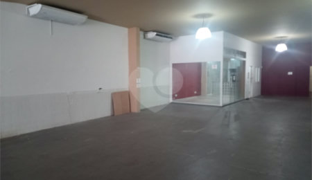 Salão Comercial à venda ou para alugar em Marambaia, Vinhedo, SP