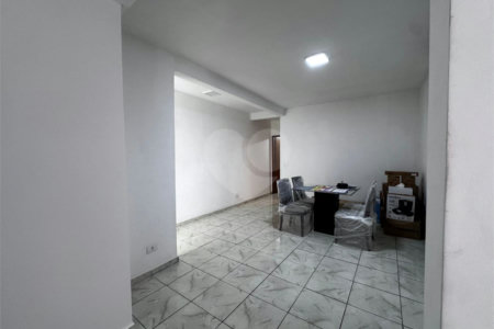 Apartamento à venda com 2 quartos, sendo 1 suíte, no Centro, Sorocaba, SP