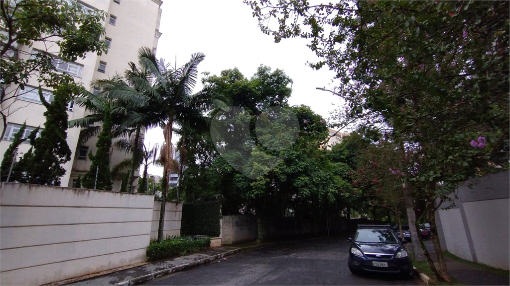 Terreno à venda em Vila Suzana, São Paulo, SP