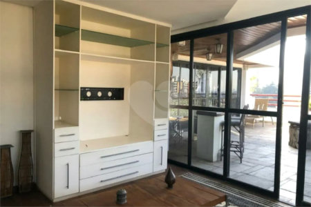 Cobertura à venda com 3 suítes em Vila Andrade, São Paulo, SP