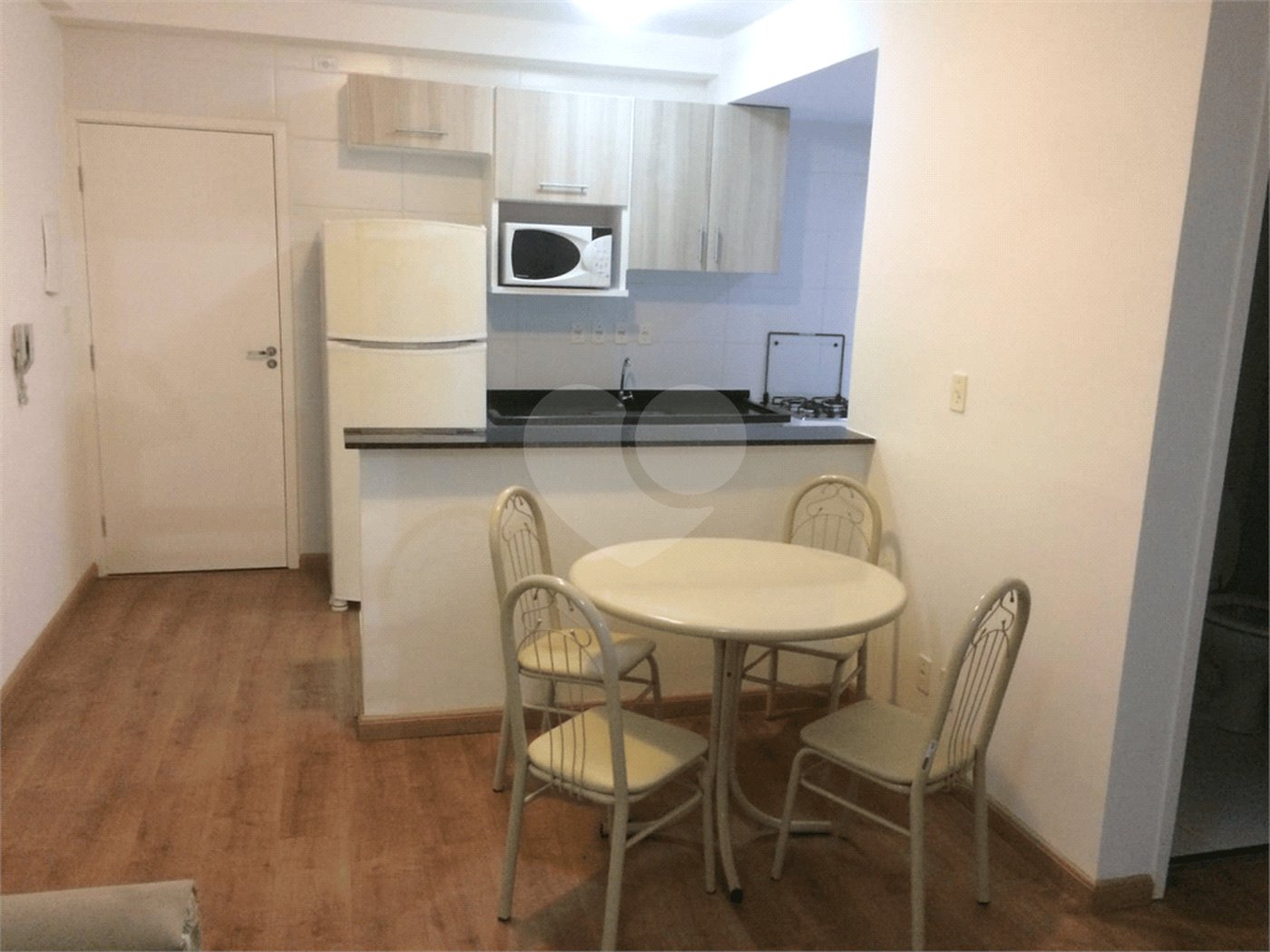 Apartamento para alugar com 2 quartos, sendo 1 suíte, em Parque Bela Vista, Votorantim, SP