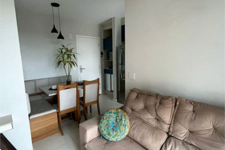 Apartamento à venda com 2 quartos, sendo 1 suíte, em Cidade dos Bandeirantes, São Paulo, SP