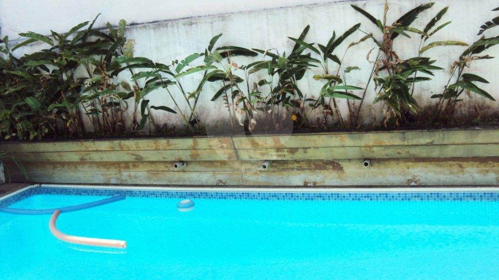 Sobrado à venda com 3 quartos, sendo 1 suíte, em Jardim Prudência, São Paulo, SP