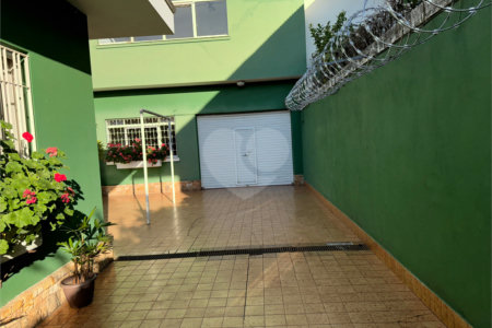 Casa à venda com 6 quartos, sendo 2 suítes, em Lapa, São Paulo, SP