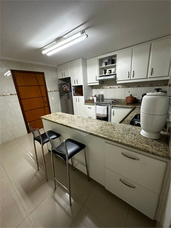 Sobrado à venda com 3 quartos, sendo 1 suíte, em Jardim da Saúde, São Paulo, SP