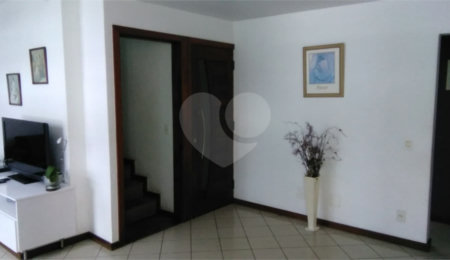 Casa à venda com 4 quartos, sendo 1 suíte,  no condomínio Residencial Bom Pastor (casa de Vila)., Rio de Janeiro - RJ