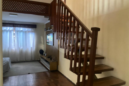 Sobrado à venda com 3 quartos, sendo 1 suíte,  em Jardim Bela Vista (zona Sul), São Paulo, SP