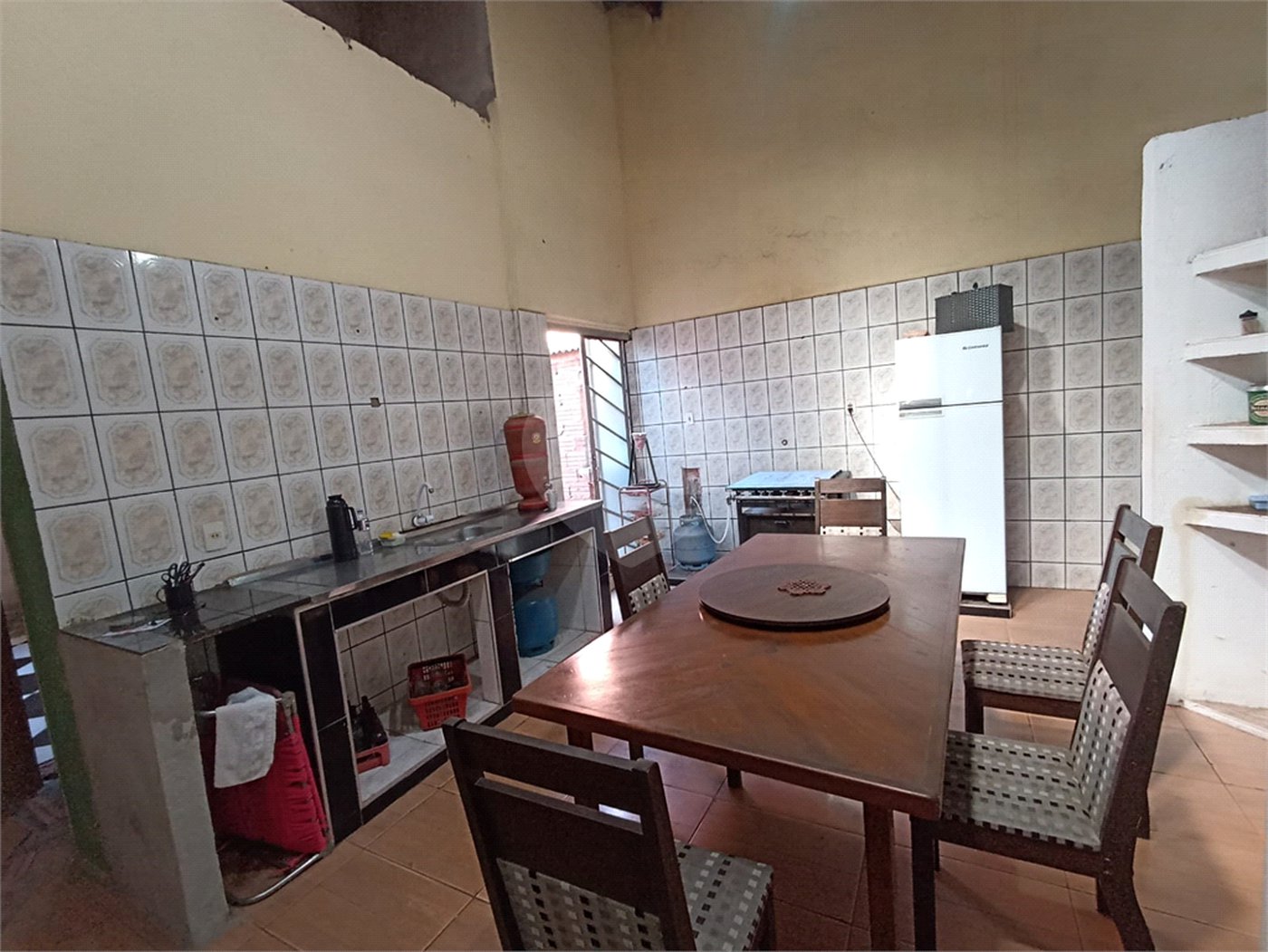 Casa à venda com 4 quartos, sendo 1 suíte, em Vila Belo Horizonte, Itapetininga, SP