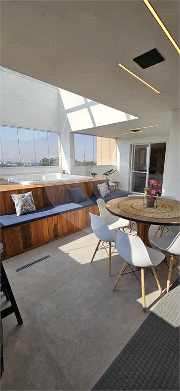Apartamento à venda com 3 suítes em Jardim Arpoador, São Paulo, SP