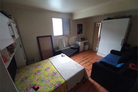 Sobrado à venda com 3 quartos, sendo 1 suíte, em Jardim Helga, São Paulo, SP