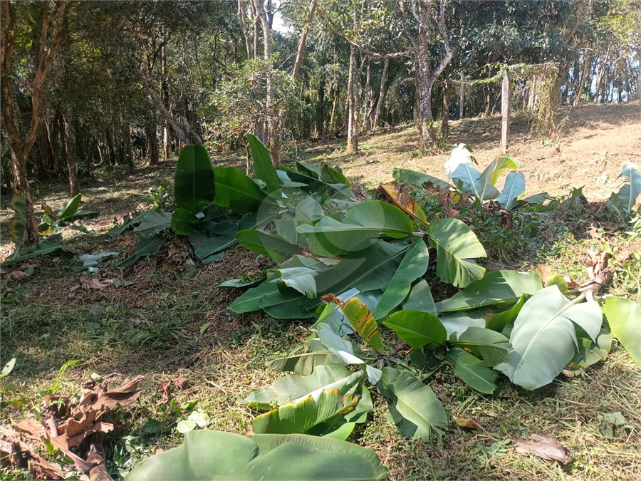 Terreno à venda no condomínio Jardim da Montanha I, Mairiporã - SP