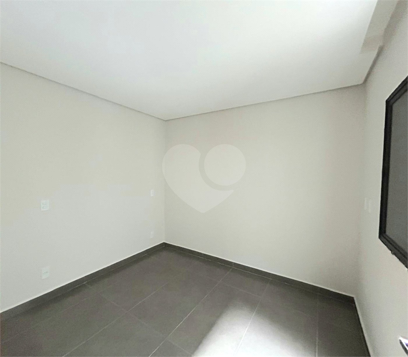 Casa à venda com 3 quartos, sendo 1 suíte, em Wanel Ville, Sorocaba, SP