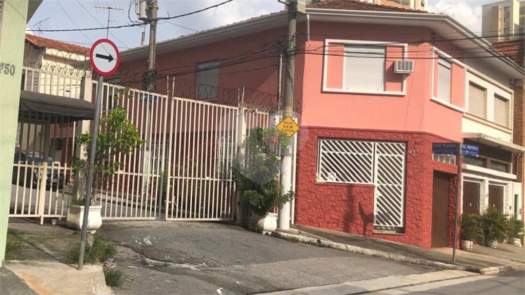 Casa de Vila à venda com 4 quartos, sendo 1 suíte, em Santana, São Paulo, SP