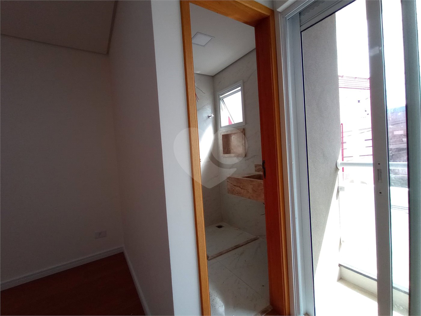 Sobrado à venda com 3 quartos, sendo 1 suíte,  em Campo Grande, São Paulo, SP