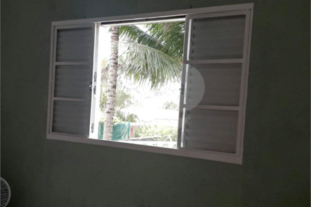 Casa à venda com 3 quartos, sendo 1 suíte, no condomínio Zuleika Jabour, Salto - SP