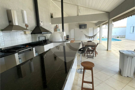 Casa à venda com 4 suítes no condomínio Aruã Lagos, Mogi das Cruzes - SP