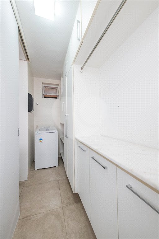 Apartamento à venda com 3 quartos, sendo 1 suíte, em Paraíso, São Paulo, SP