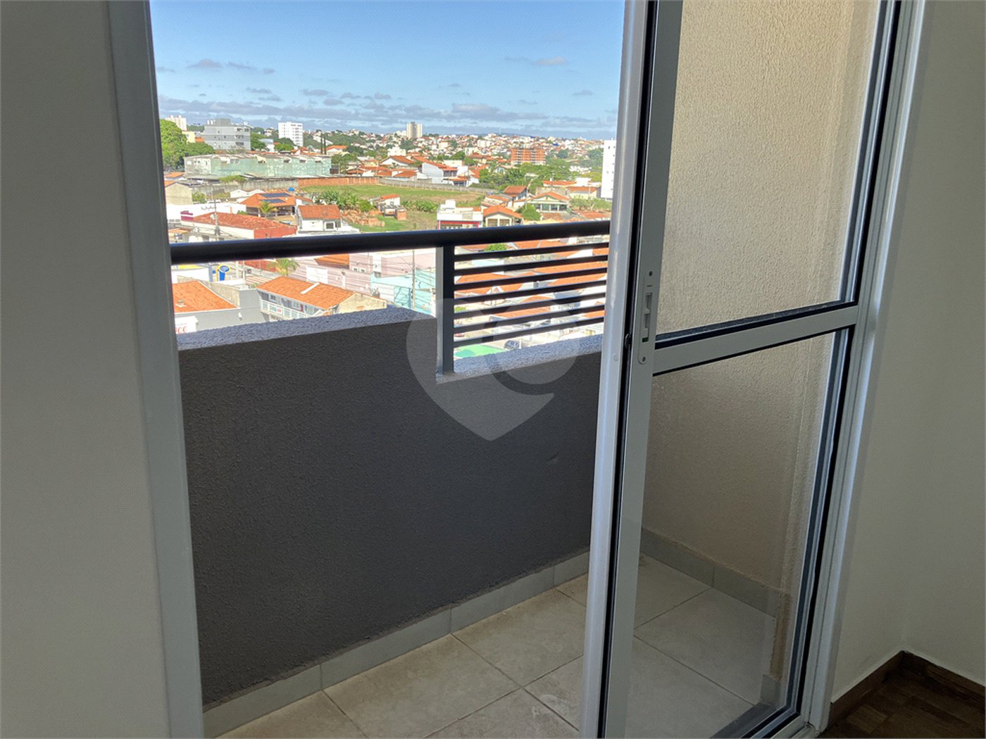 Apartamento à venda com 3 quartos em Jardim Santa Rosália, Sorocaba, SP