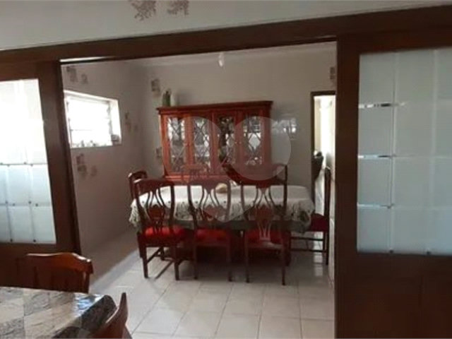 Sobrado à venda com 3 quartos, sendo 1 suíte,  em Jaraguá, São Paulo, SP