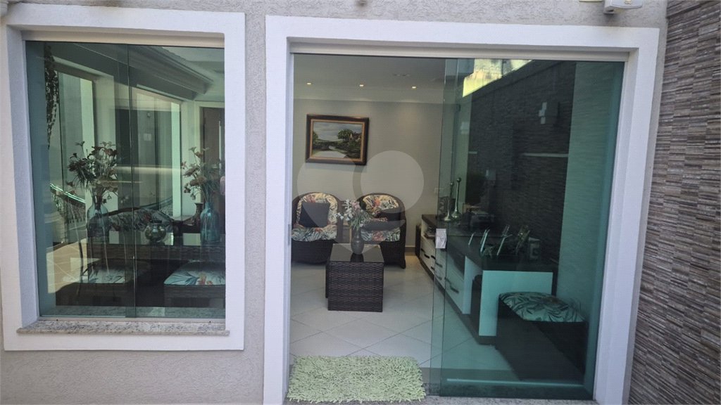 Sobrado à venda com 3 quartos, sendo 1 suíte, em Tremembé, São Paulo, SP