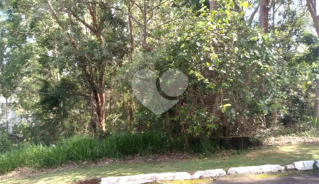 Terreno à venda no condomínio Suíça da Cantareira, Mairiporã - SP