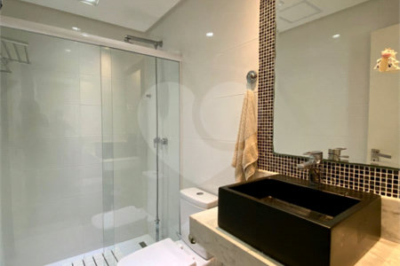 Cobertura à venda com 2 quartos, sendo 1 suíte, em Vila Mariana, São Paulo, SP