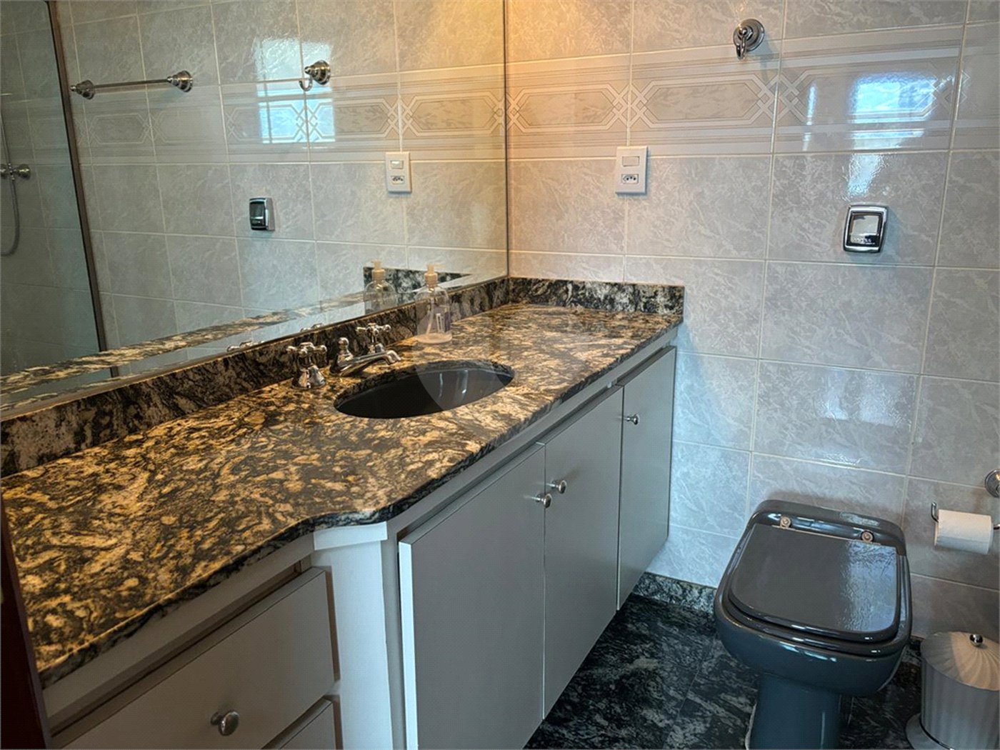 Apartamento à venda com 3 quartos, sendo 1 suíte,  em Santana, São Paulo, SP