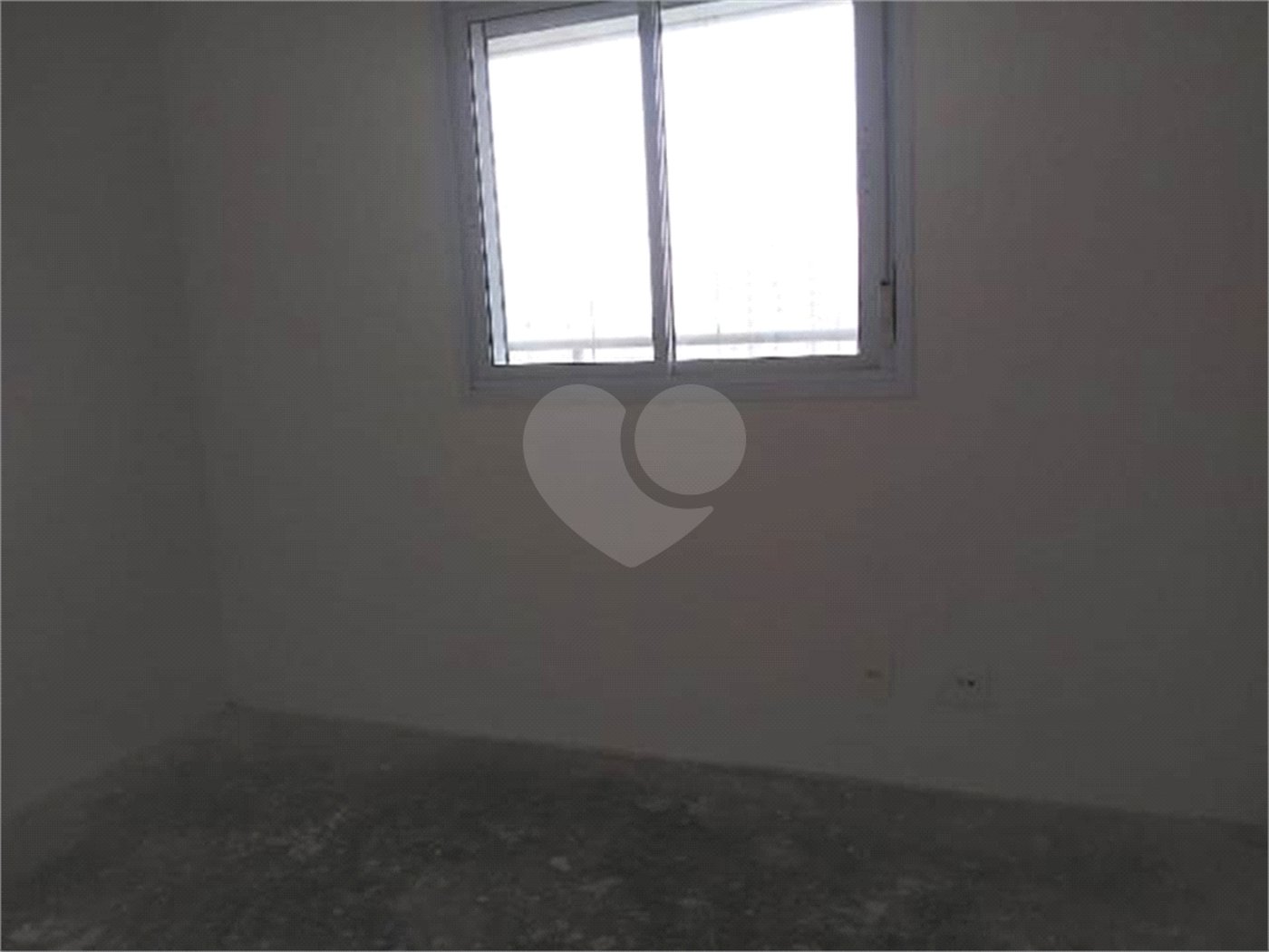 Apartamento à venda com 2 quartos, sendo 1 suíte,  em Vila Paiva, São Paulo, SP