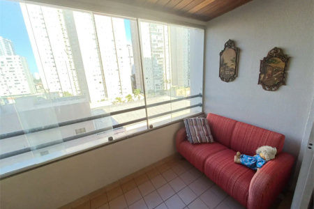 Apartamento à venda com 3 quartos, sendo 1 suíte, em Jardim das Acácias, São Paulo, SP