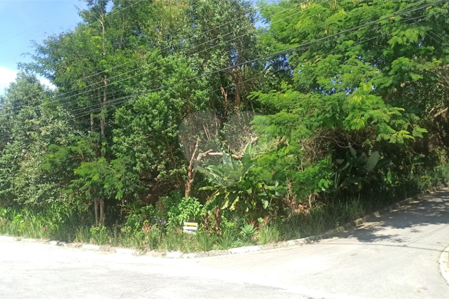 Terreno à venda no condomínio Altos da Baronesa, São Paulo - SP
