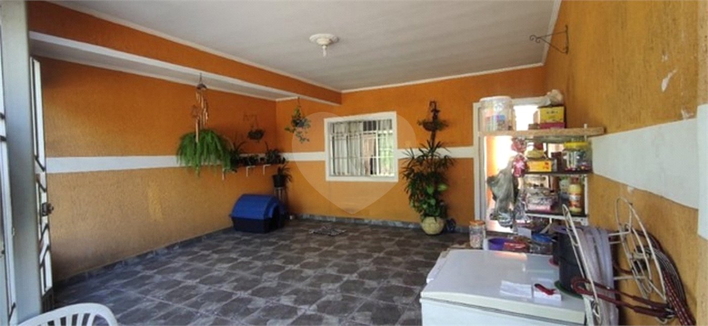 Sobrado à venda com 3 quartos em Tremembé, São Paulo, SP