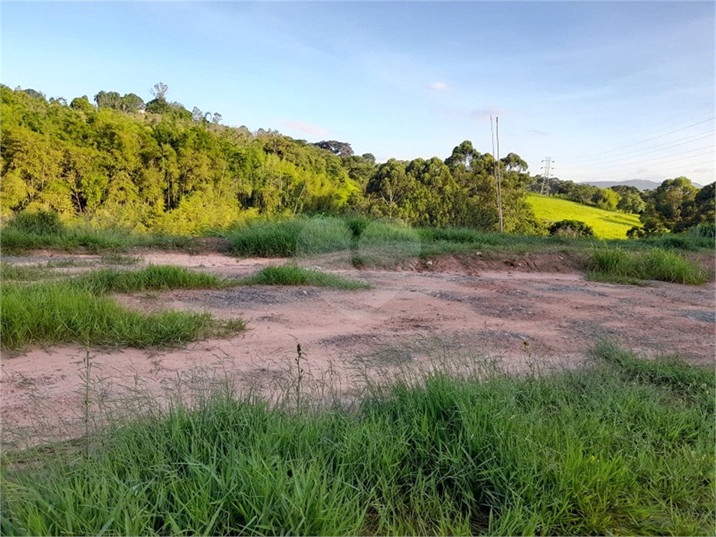 Área de Terra à venda em Três Pistas, Atibaia, SP