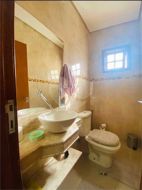 Sobrado à venda com 3 quartos, sendo 1 suíte, em Residencial Monte Verde, Indaiatuba, SP