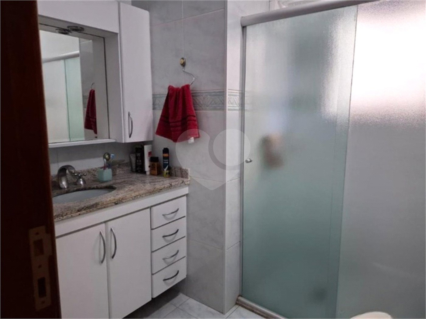 Sobrado à venda com 3 suítes em Vila Carrão, São Paulo, SP