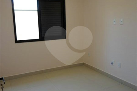 Casa à venda com 3 quartos, sendo 1 suíte, em Jardim Novo São Pedro, Salto, SP