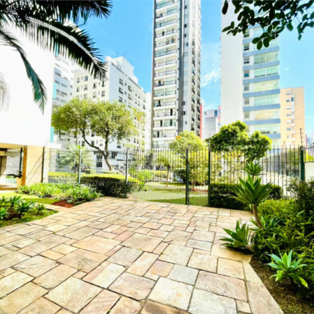 Apartamento à venda com 3 quartos, sendo 2 suítes, em Jardim Paulista, São Paulo, SP