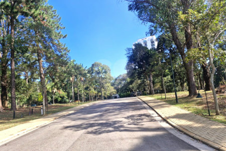 Terreno à venda no condomínio Chácara Santa Helena, São Paulo - SP