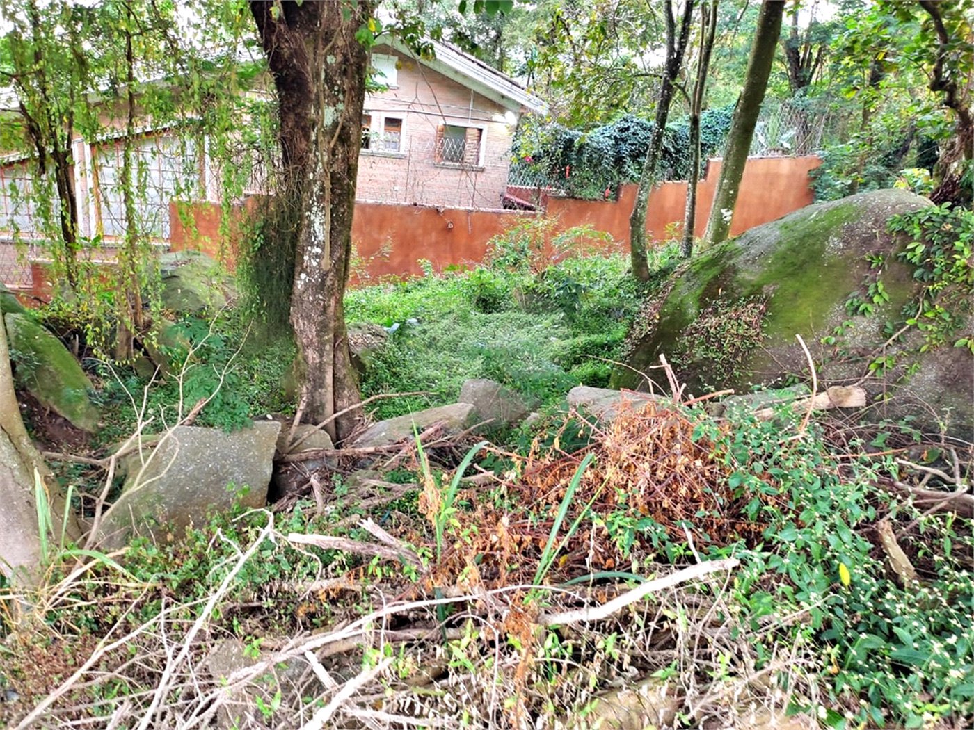 Terreno à venda no condomínio Fontes Felipe Silva, São Paulo - SP