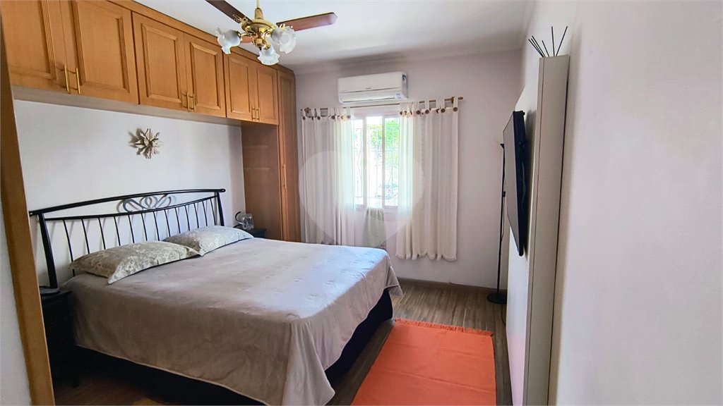 Casa à venda com 3 quartos, sendo 1 suíte,  em Jardim Brasil (zona Sul), São Paulo, SP