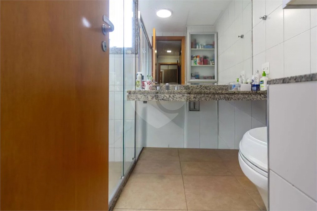 Apartamento à venda com 3 quartos, sendo 2 suítes, em Brooklin Paulista, São Paulo, SP