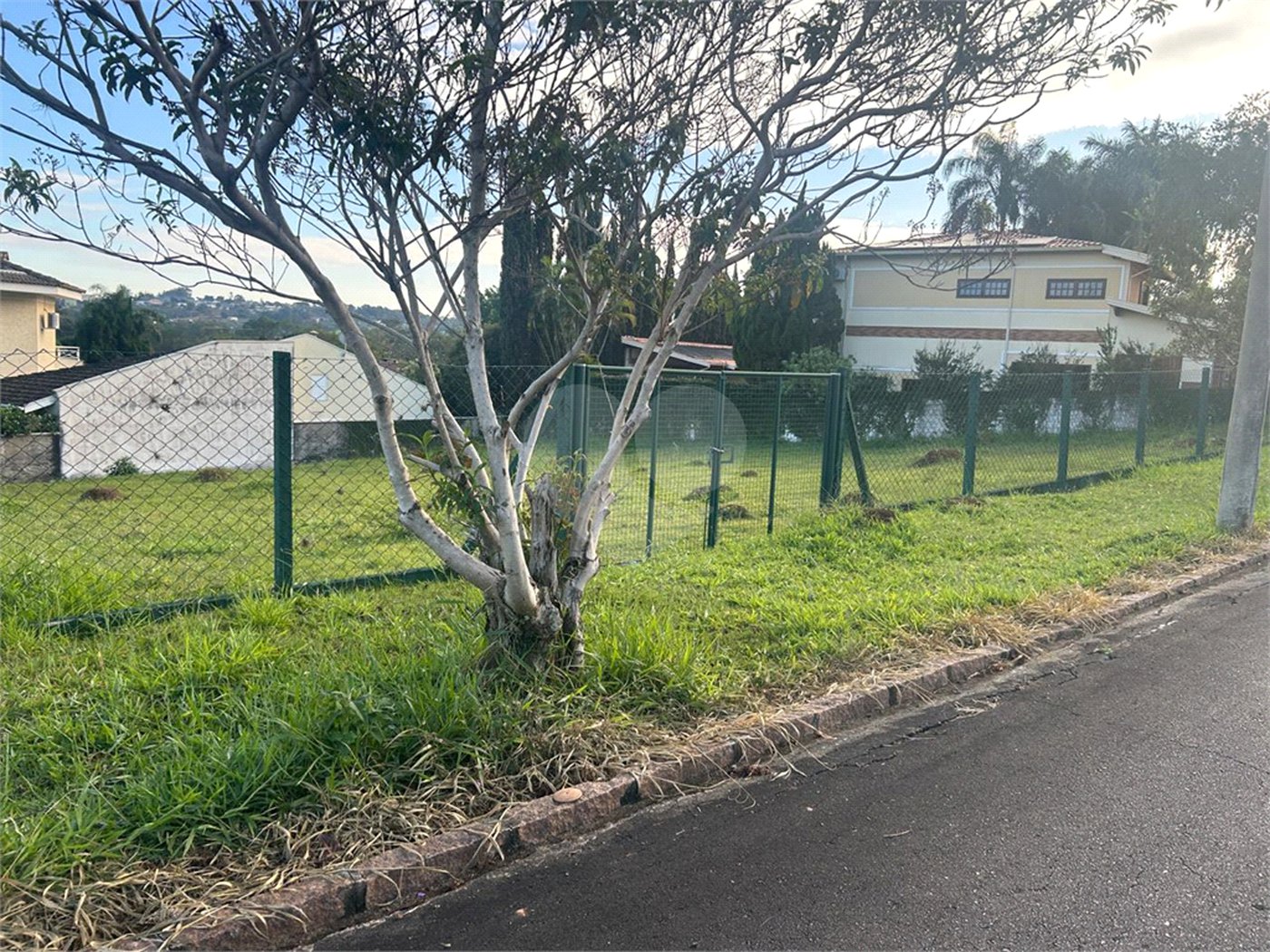 Terreno à venda no condomínio São Joaquim, Vinhedo - SP